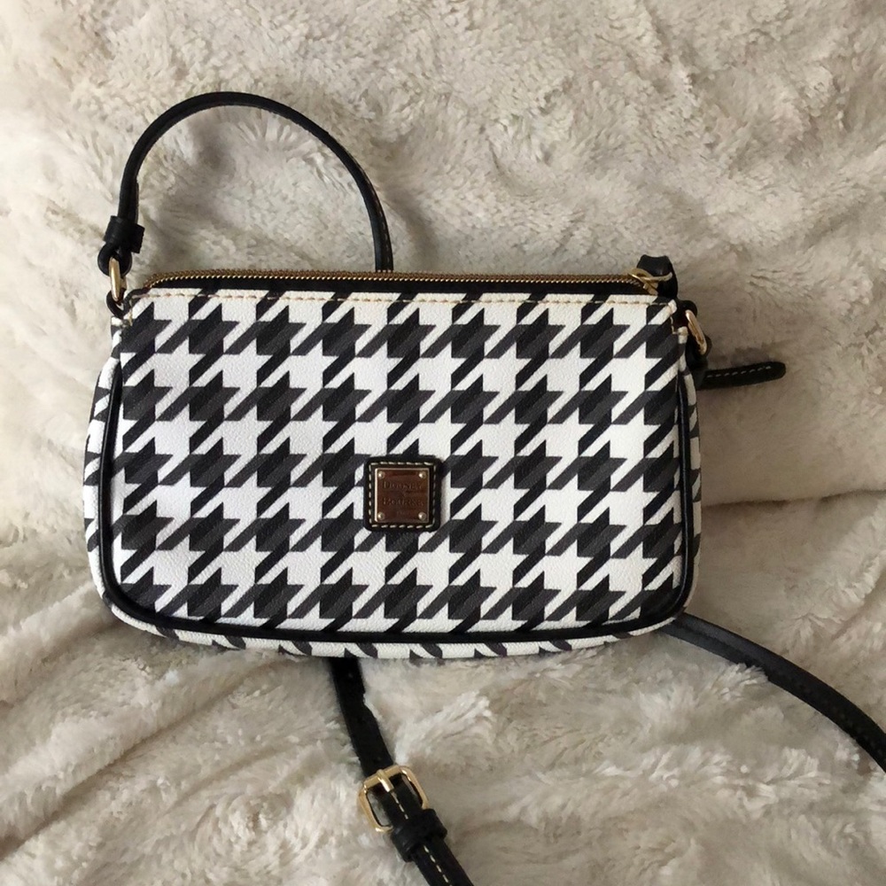 Dooney & Bourke Small Cross Body Houndstooth